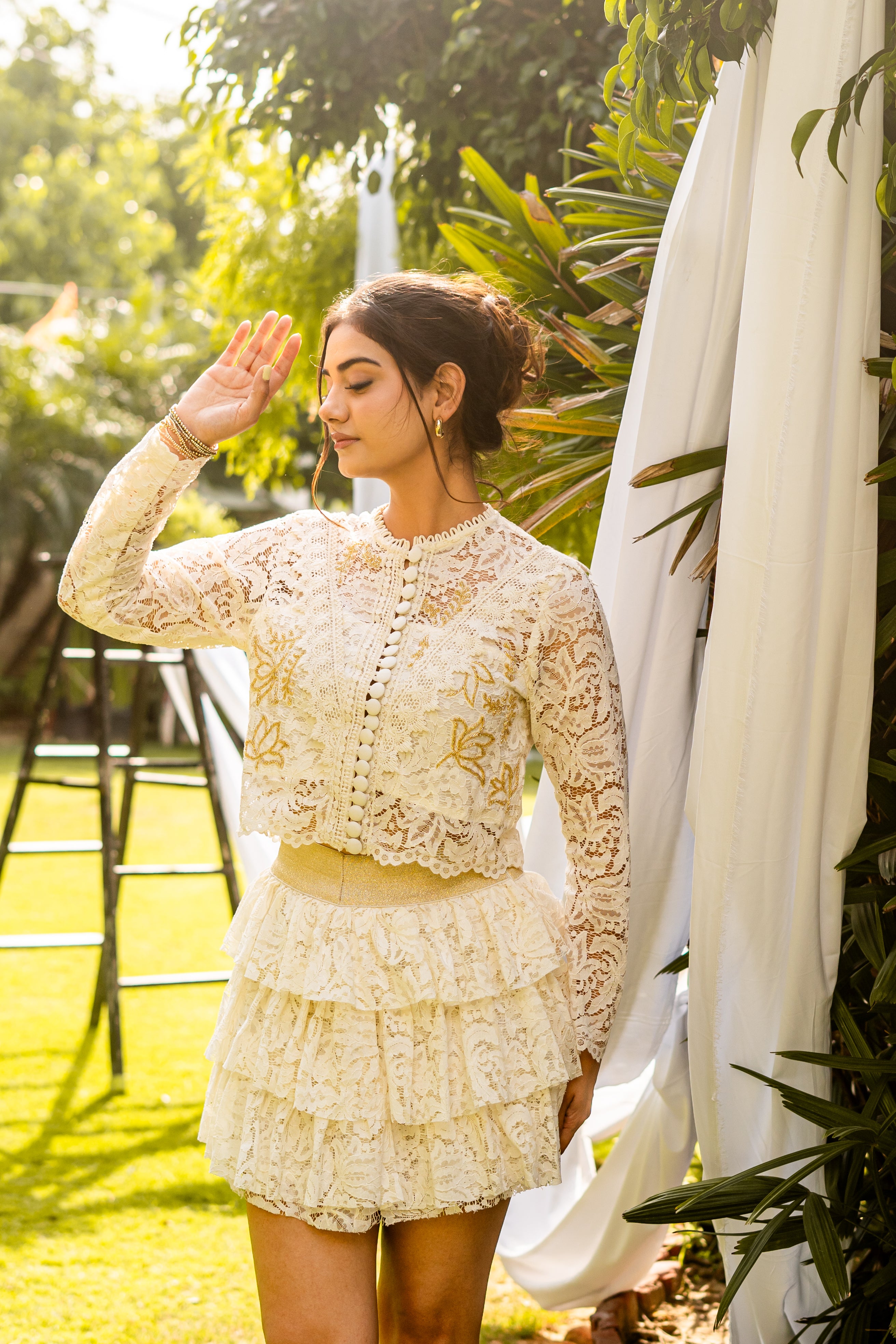 White lace hand embroidered set