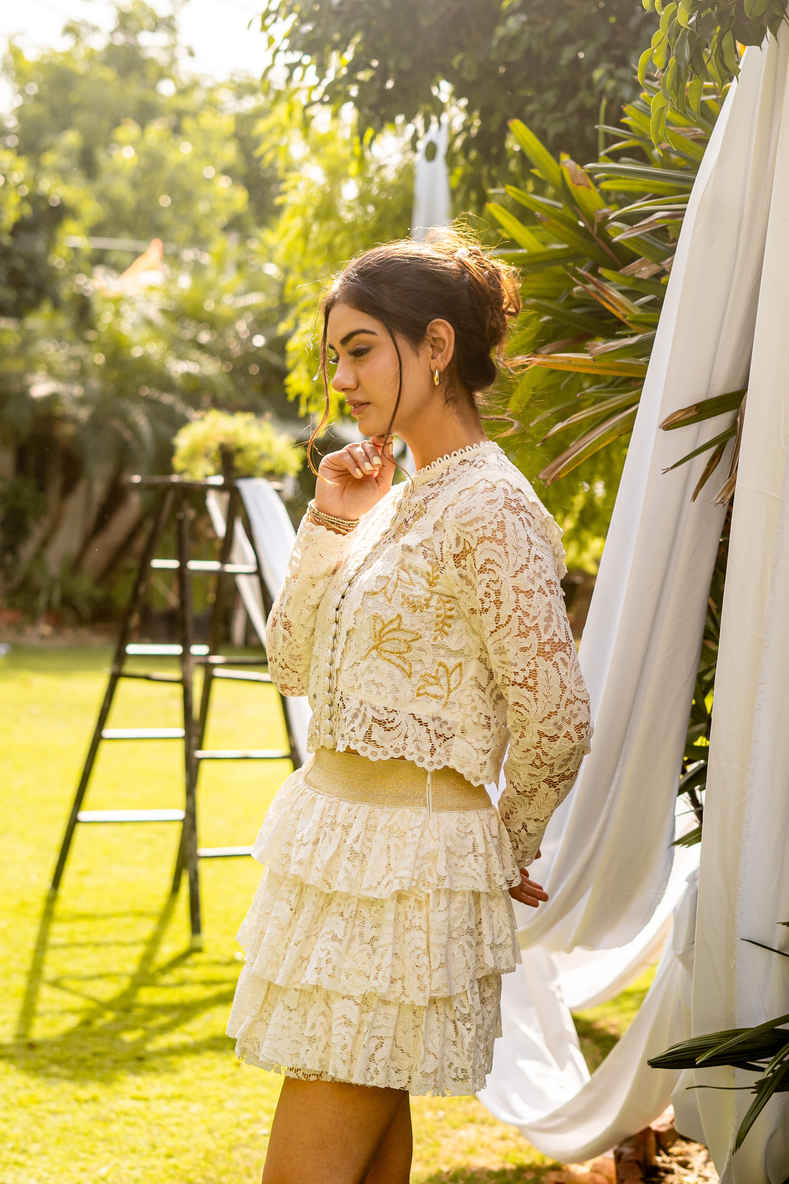 White lace hand embroidered set